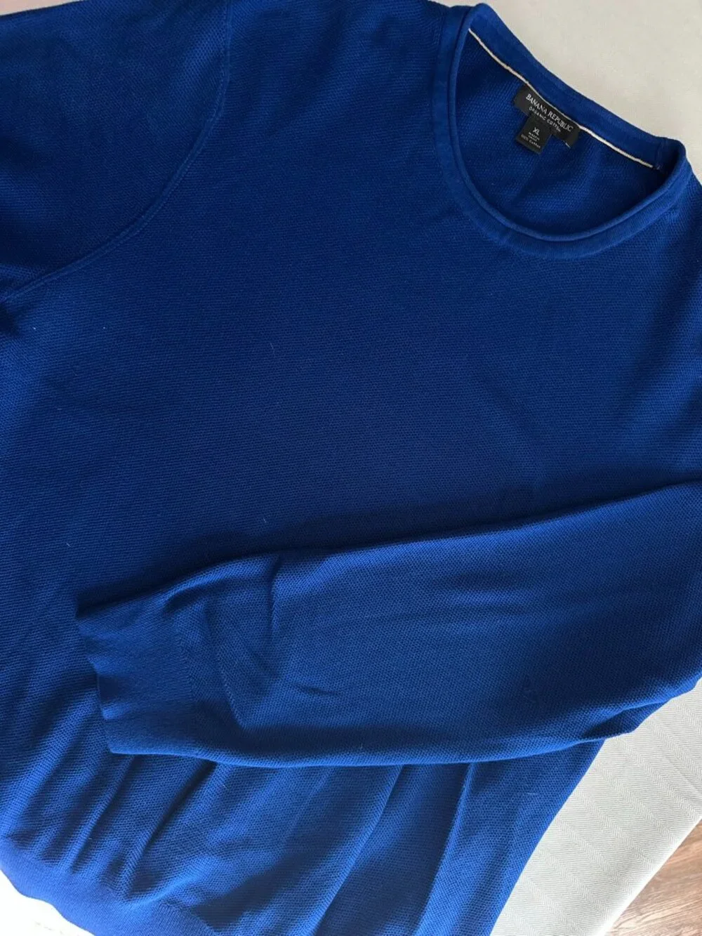 Banana Republic Men’s Organic Cotton Honeycomb Crew Sweater | Blue | XL